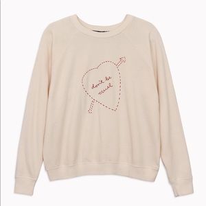 Adorable BAM don’t be cruel white crew neck